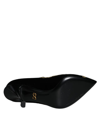 Zapatos Mary Janes de terciopelo negro con detalles dorados