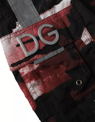 Shorts de playa con camuflaje multicolor y logo DG