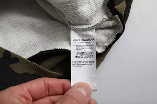 Schwarzer Camouflage Rundhalspullover
