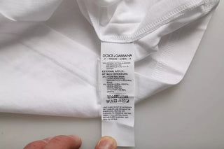 Camiseta blanca de algodón de manga corta y cuello redondo