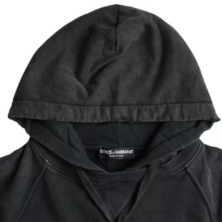 Camiseta negra de algodón con capucha y manga corta corta