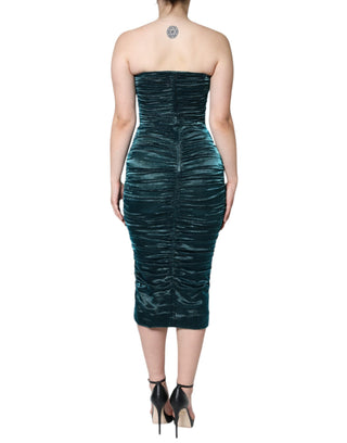 Grünes, figurbetontes, trägerloses Kleid aus Seidenmischsatin