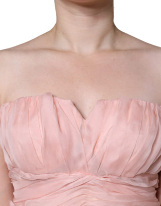 Vestido largo rosa sin tirantes de seda con falda en línea A