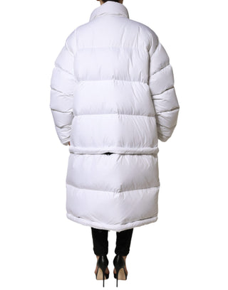 Chaqueta blanca acolchada con cremallera completa