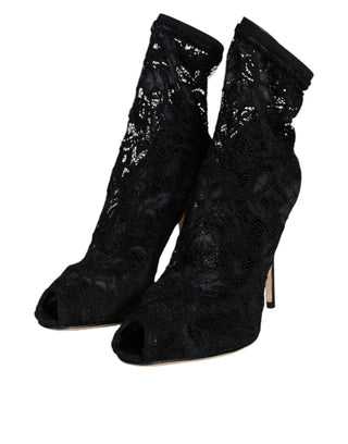Schwarze Schnürstiefel mit Stretch, mittelhoher Schaft