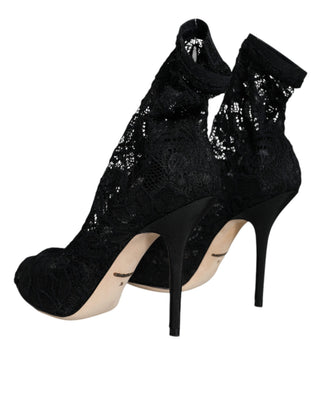 Schwarze Schnürstiefel mit Stretch, mittelhoher Schaft