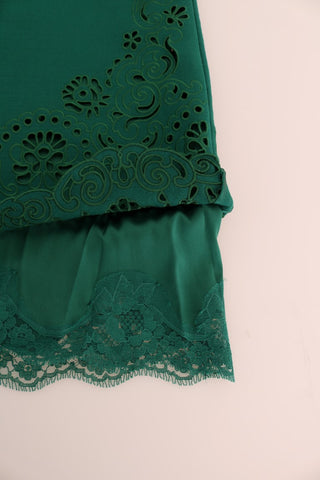 Vestido de seda y lana verde con corte floral