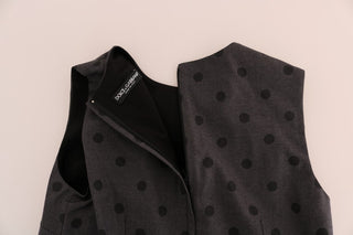 Vestido de lana gris con lunares