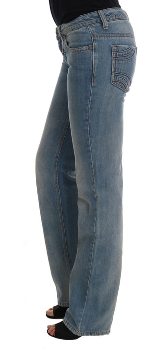 Jeans clásicos de algodón con lavado azul