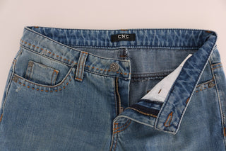Jeans clásicos de algodón con lavado azul