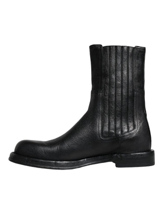 Schwarze kniehohe Lederstiefel