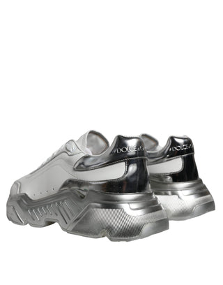 Zapatillas bajas Daymaster blancas con detalles plateados