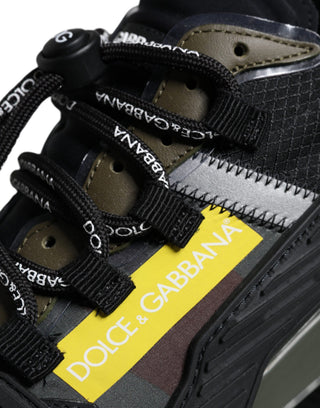 Mehrfarbige Schnür-Low-Top-NS1-Sneaker