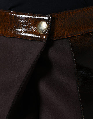 Brauner Minirock aus Schurwolle in A-Linie mit mittlerer Taille