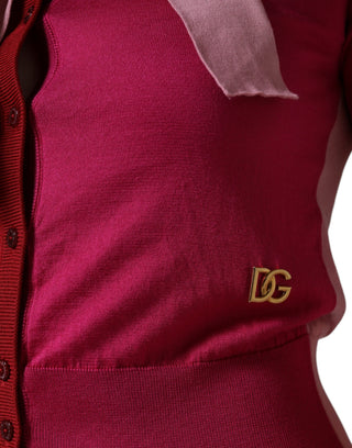 Top rosa con cuello ascot y mangas cortas tipo pulóver