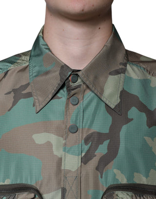 Camisa multicolor de camuflaje con botones