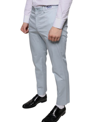 Hellblaue Baumwollhose