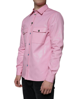 Camisa de algodón rosa con cuello y botones