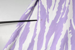 Weiß-Lila Gemustertes Viskose Maxikleid mit kurzen Ärmeln