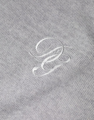 Suéter de cuello redondo de lana gris claro