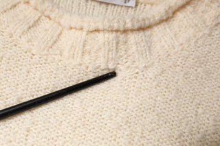 Beigefarbener Pullover aus Wolle, Strick, Langarm, Rundhals