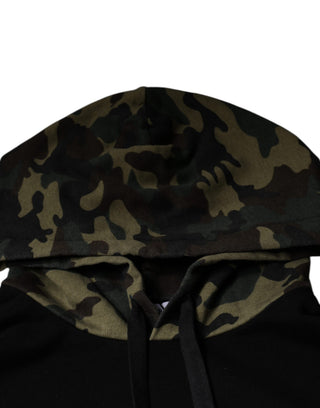 Schwarzer Kapuzenpullover im Camouflage-Muster