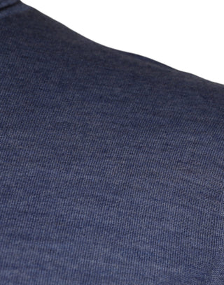 Suéter de manga larga morado y azul con cuello alto