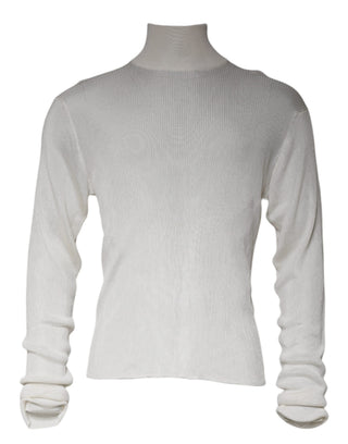 Suéter de hombre blanco de manga larga con cuello alto