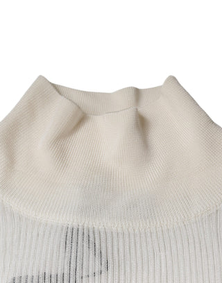 Suéter de hombre blanco de manga larga con cuello alto