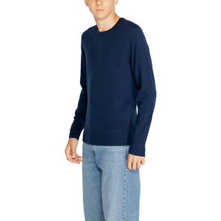 Sudadera azul de lana reciclada