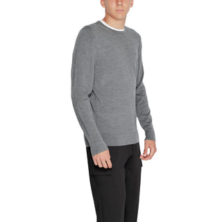 Graues Sweatshirt aus recycelter Wolle