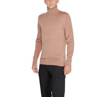 Beiger Rollkragenpullover aus Wolle