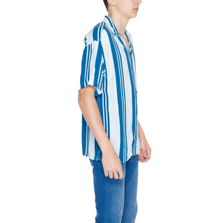 Camisa azul de viscosa de manga corta