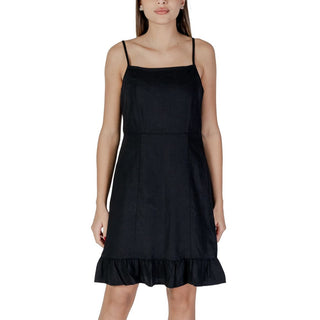 Schwarzes Leinen-Midikleid