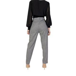 Pantalones de poliéster negros