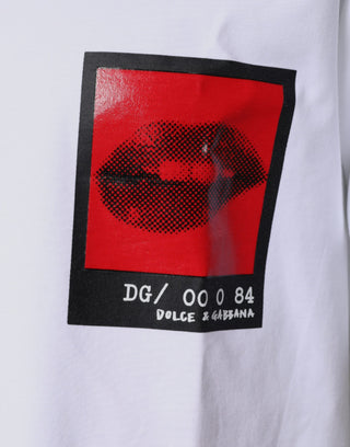 Camiseta de algodón blanca con estampado de labios rojos  
