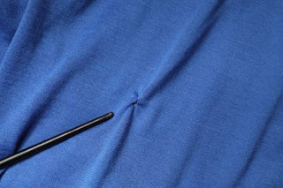Blaues Kaschmir-Polo-T-Shirt für Herren mit kurzen Ärmeln