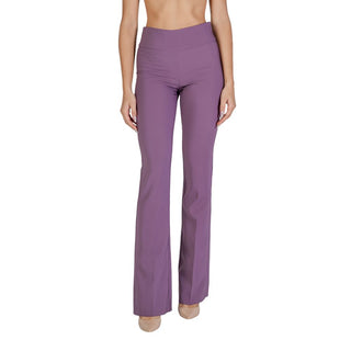 Pantalones acampanados de poliéster morado  