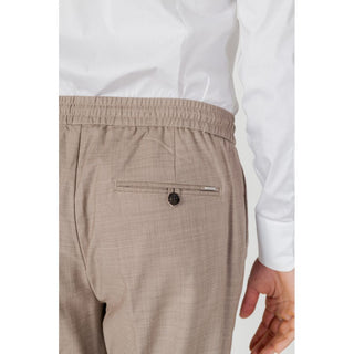 Pantalones casuales de poliéster beige