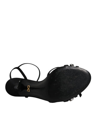 Sandalias negras de cuero con tacones de cristal