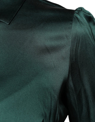 Blusa verde oscuro de seda con botones y mangas largas