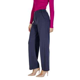 Pantalones casuales de viscosa azul  