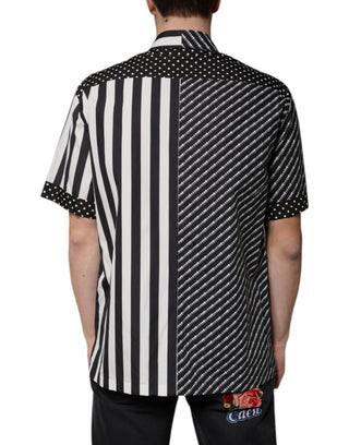 Schwarz-weiß gestreiftes Freizeit-Button-Down-Hemd