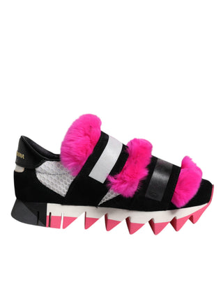Zapatillas negras con detalles de piel rosa
