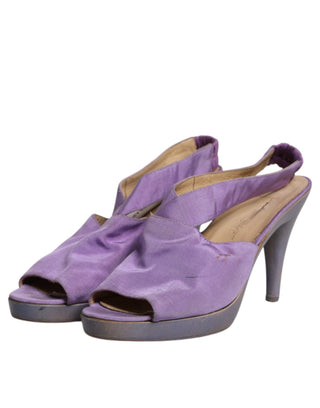 Sandalias de tacón con plataforma y tiras traseras moradas