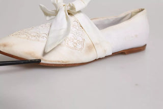 Ballerinaschuhe aus weißem Ripsband
