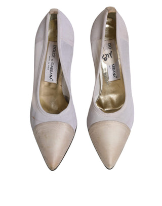 Zapatos de tacón alto de cuero blanco beige