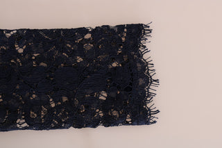 Blaues Etuikleid aus Taormina-Spitze mit Blumenmuster