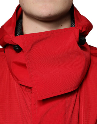 Parka con capucha y cremallera completa para hombre en nylon rojo