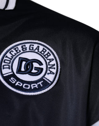 Suéter azul con logo y cuello tipo jersey